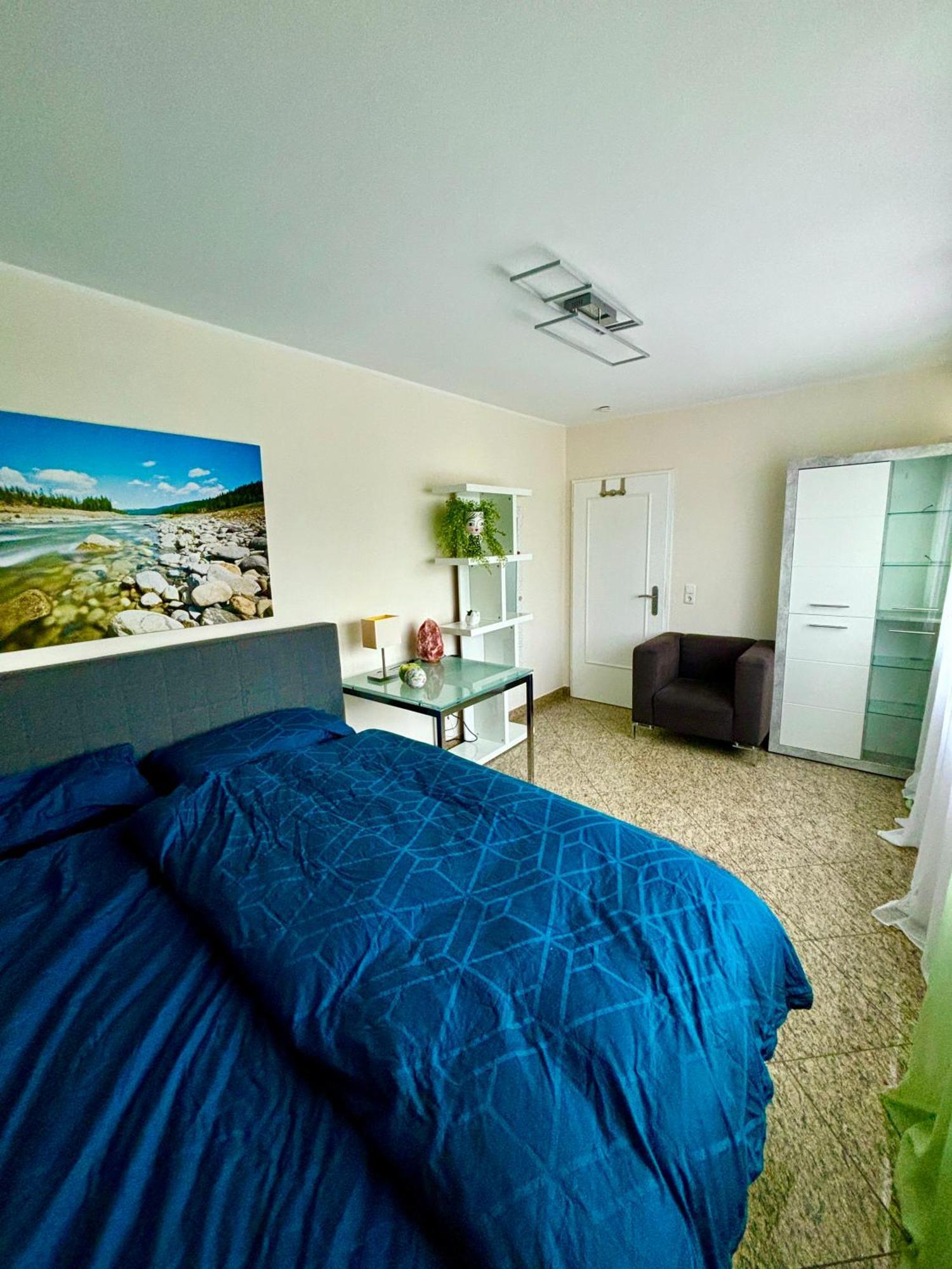 Magisches Doppelzimmer Mit Atemberaubender Wasserfall-wand In Accommodatie bij particulieren